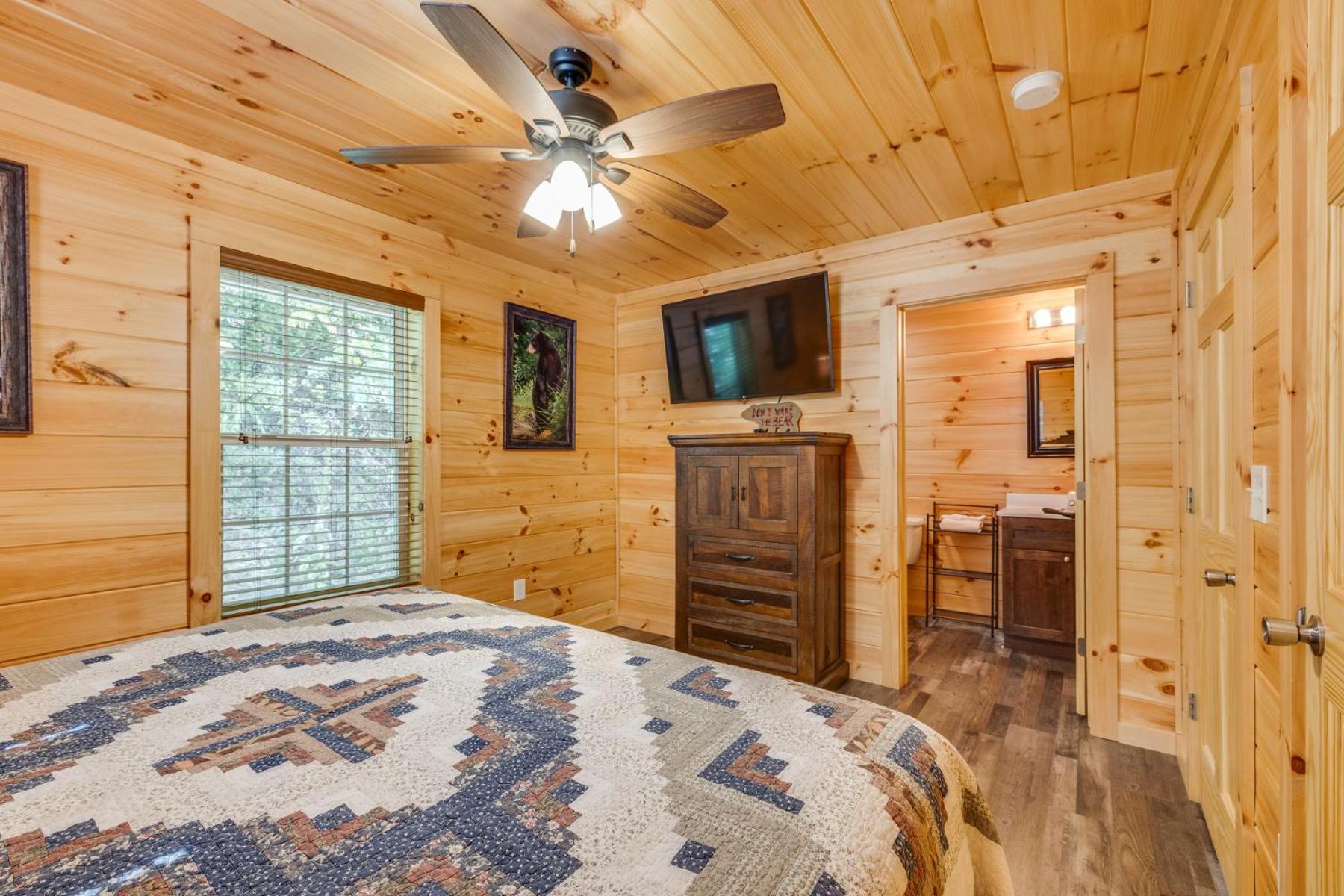 Bear Clubhouse Hot Tub, 1Mile From The Parkway, 900 In Free Tickets! Villa Pigeon Forge Exteriör bild