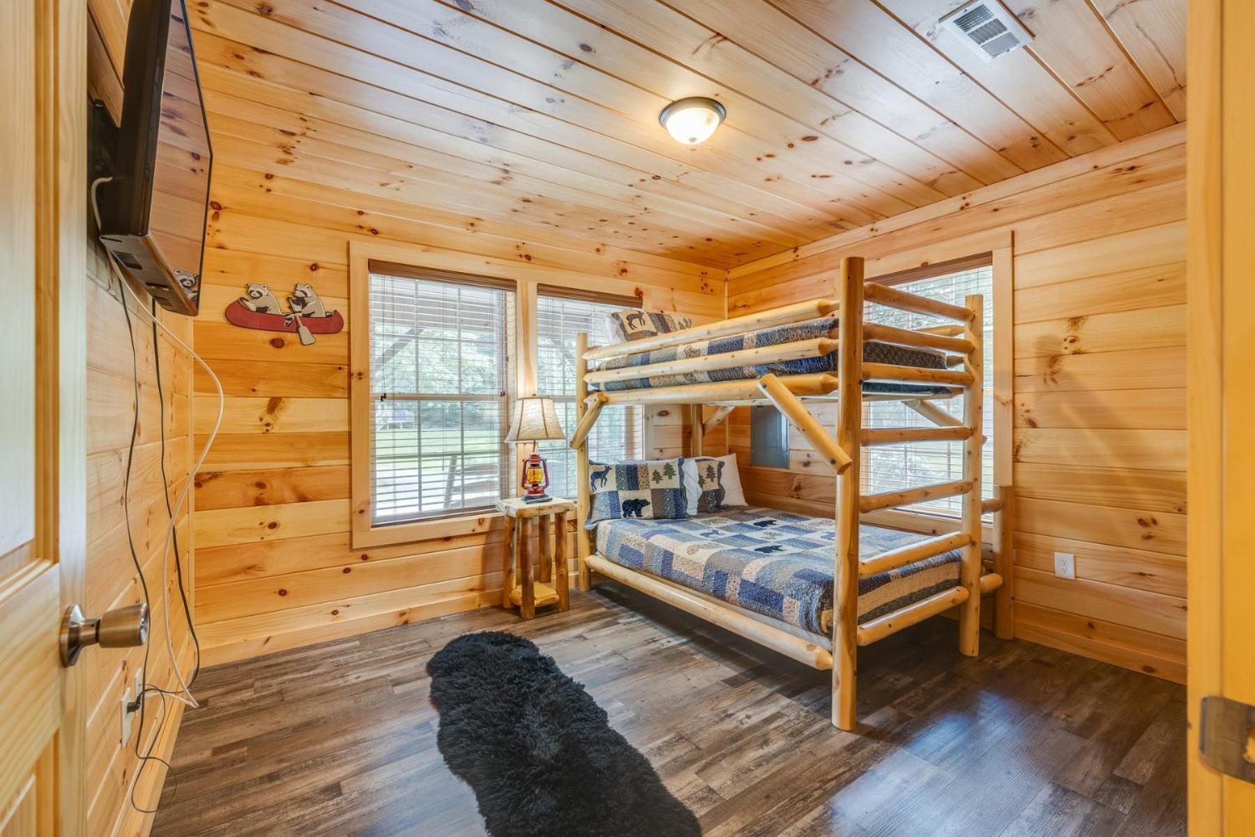 Bear Clubhouse Hot Tub, 1Mile From The Parkway, 900 In Free Tickets! Villa Pigeon Forge Exteriör bild