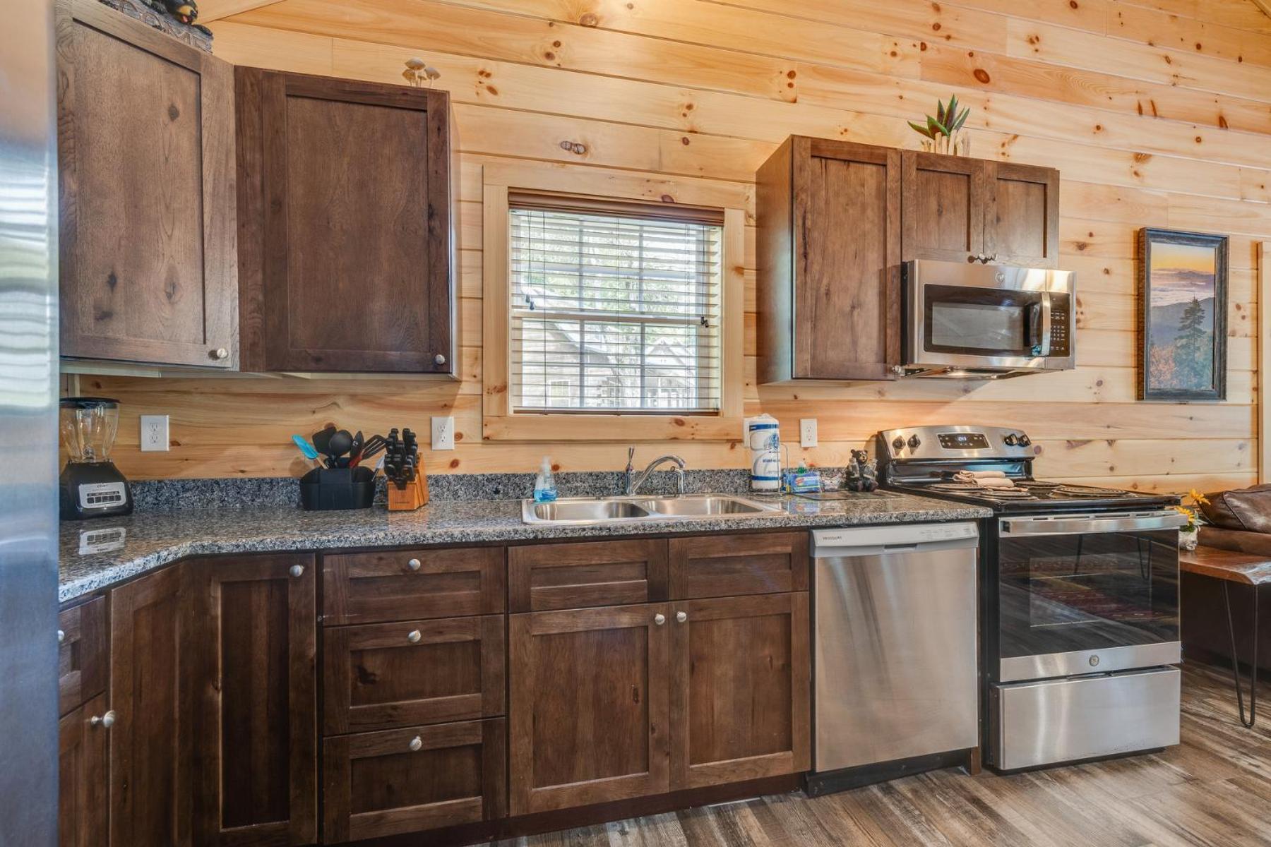 Bear Clubhouse Hot Tub, 1Mile From The Parkway, 900 In Free Tickets! Villa Pigeon Forge Exteriör bild