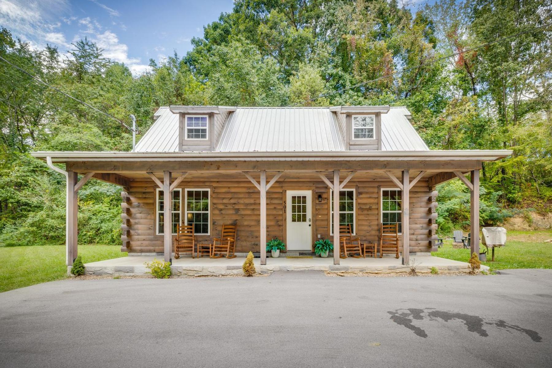 Bear Clubhouse Hot Tub, 1Mile From The Parkway, 900 In Free Tickets! Villa Pigeon Forge Exteriör bild
